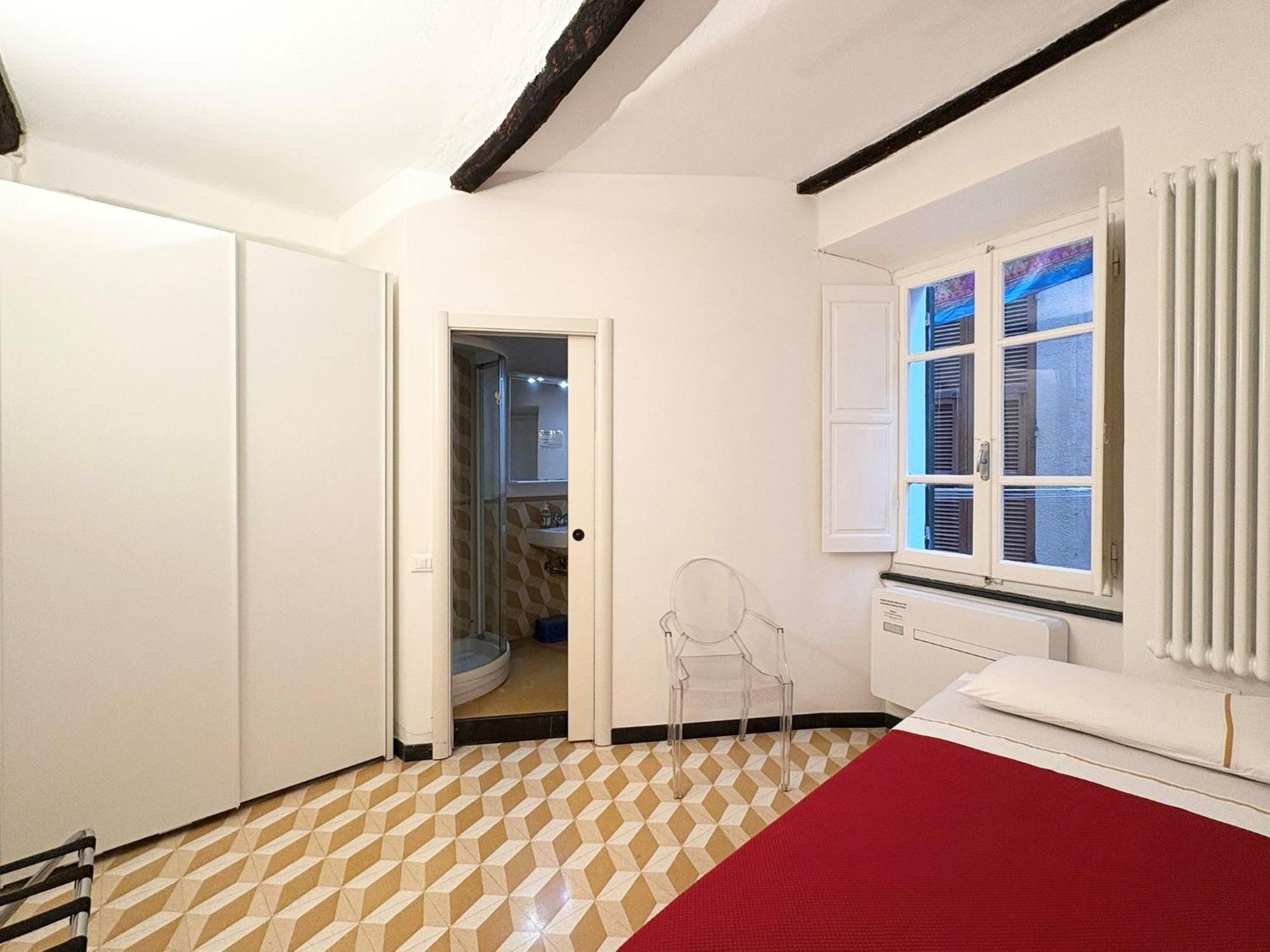 Marina Apartment, Unique, Authentic, Beachfront, 2 Aircondo Bdr , 2Bht, Easy To Train Or From Private Parking Vernazza Exterior photo